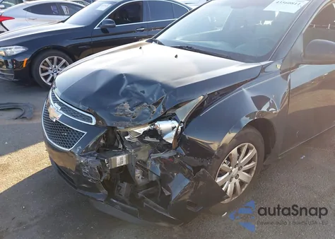 2011 Chevrolet Cruze Ls z USA, uszkodzony, nr VIN 1G1PC5SH9B7141156